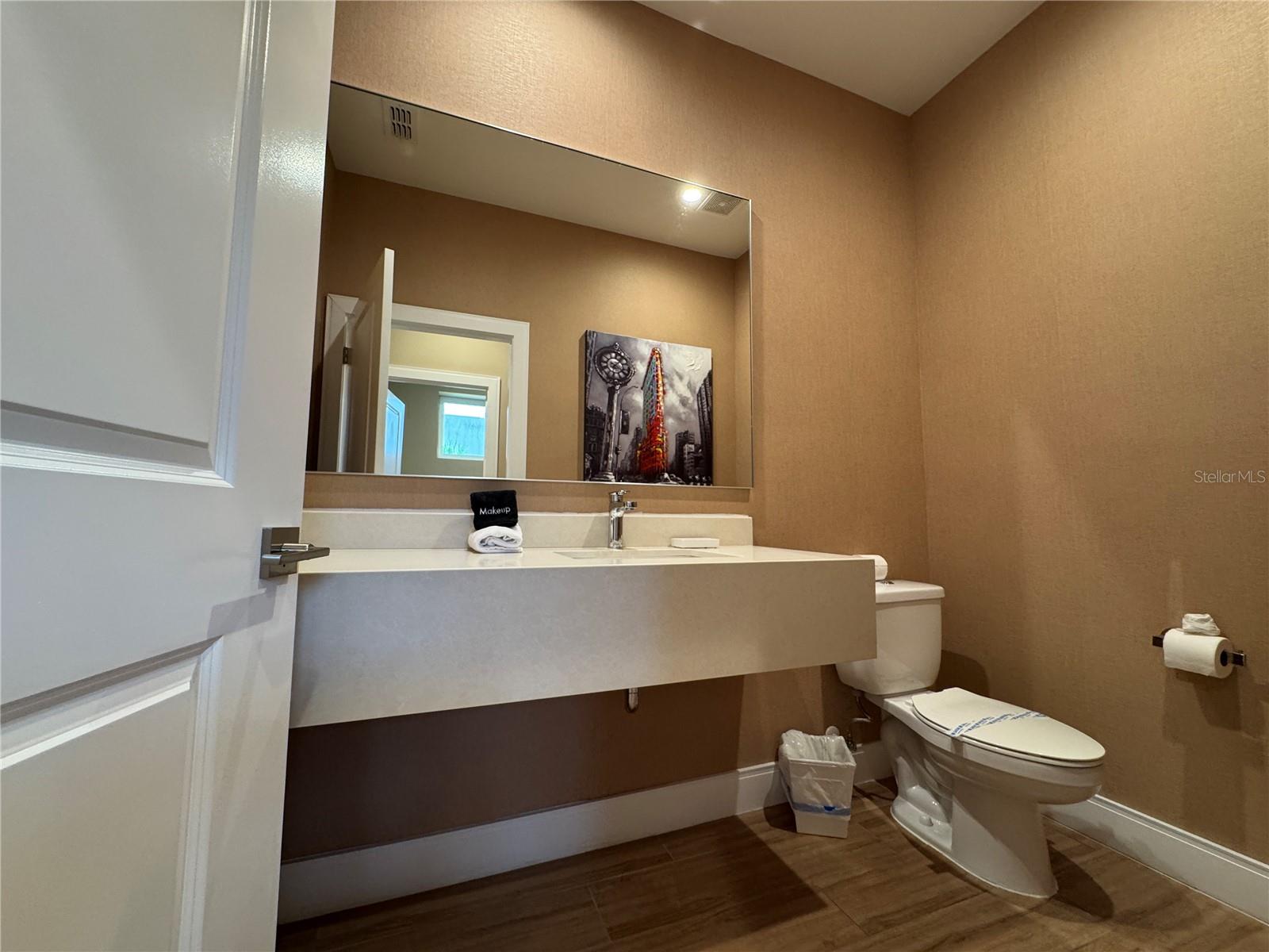 Image 11 of 86 For 7455 Brooklyn Dr