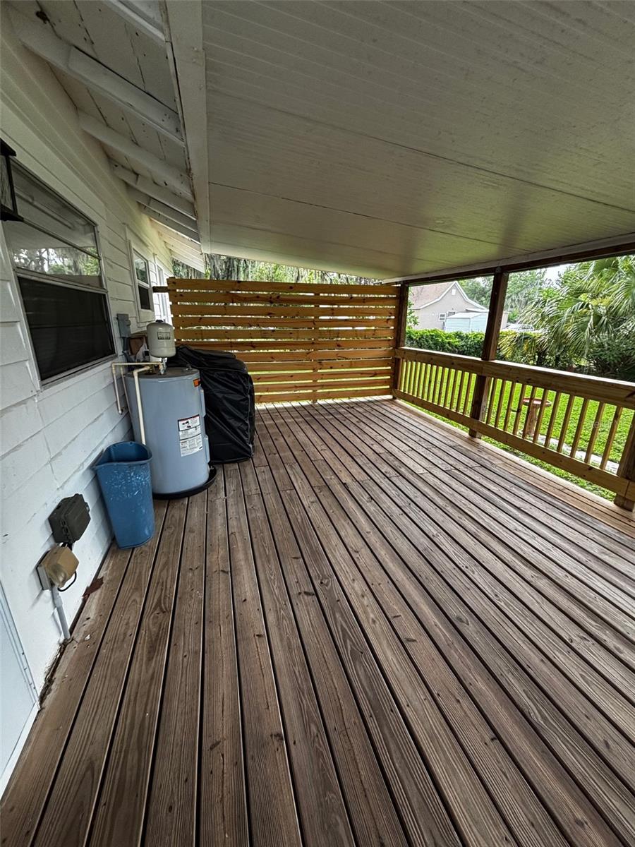 Image 10 of 10 For 402 Hanson Street