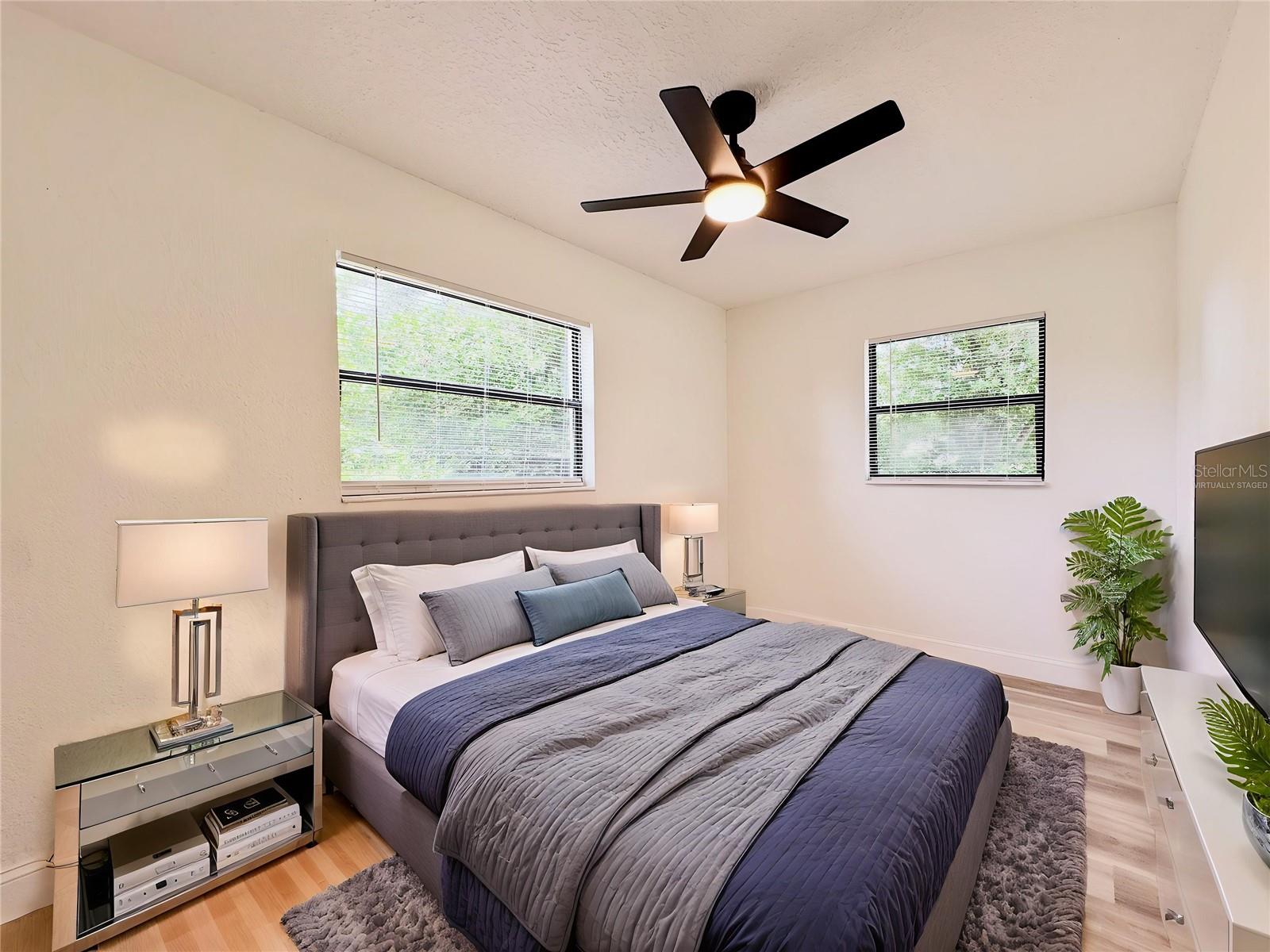 Image 20 of 35 For 2403 Nansen Avenue