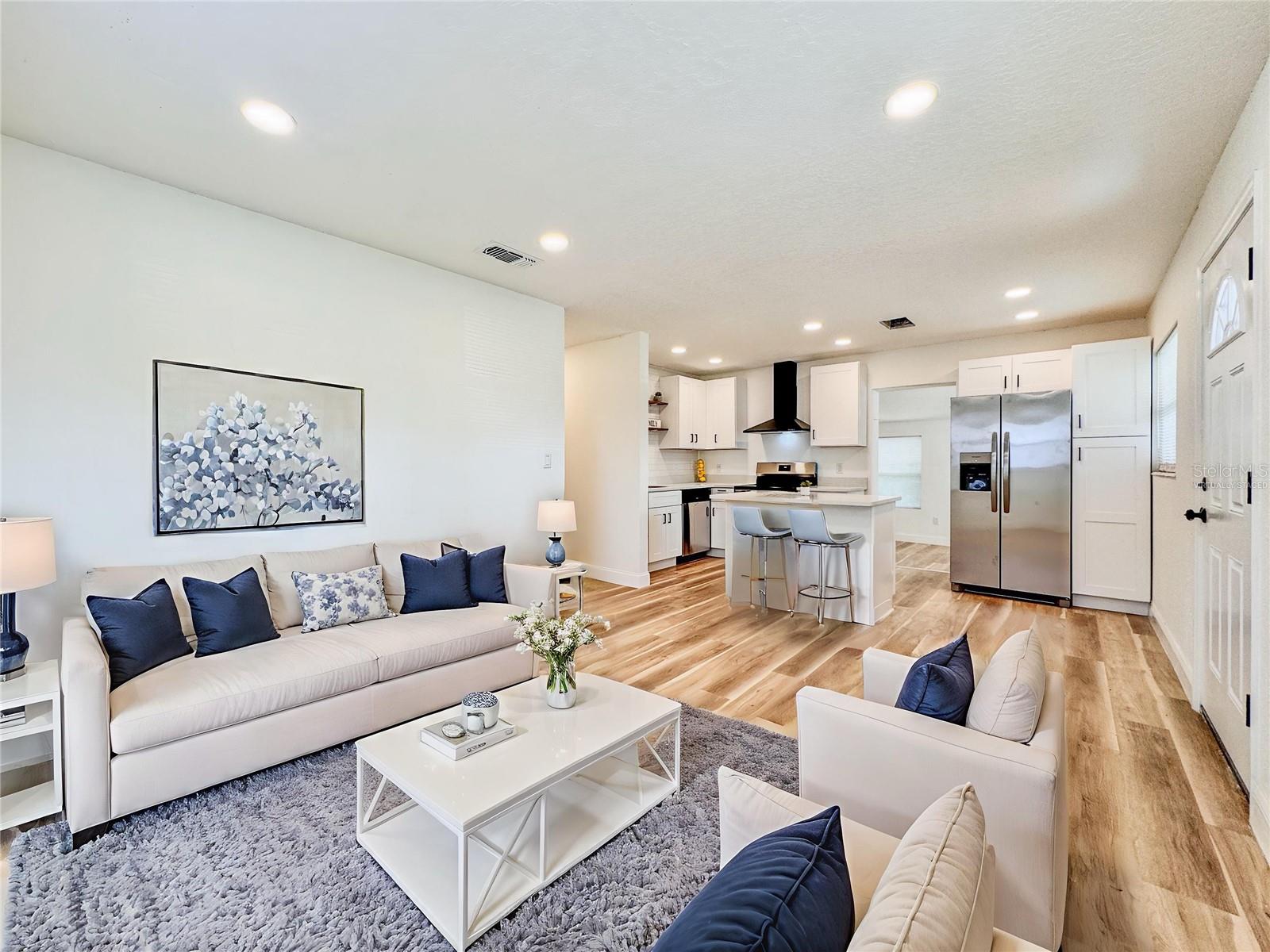 Image 6 of 35 For 2403 Nansen Avenue