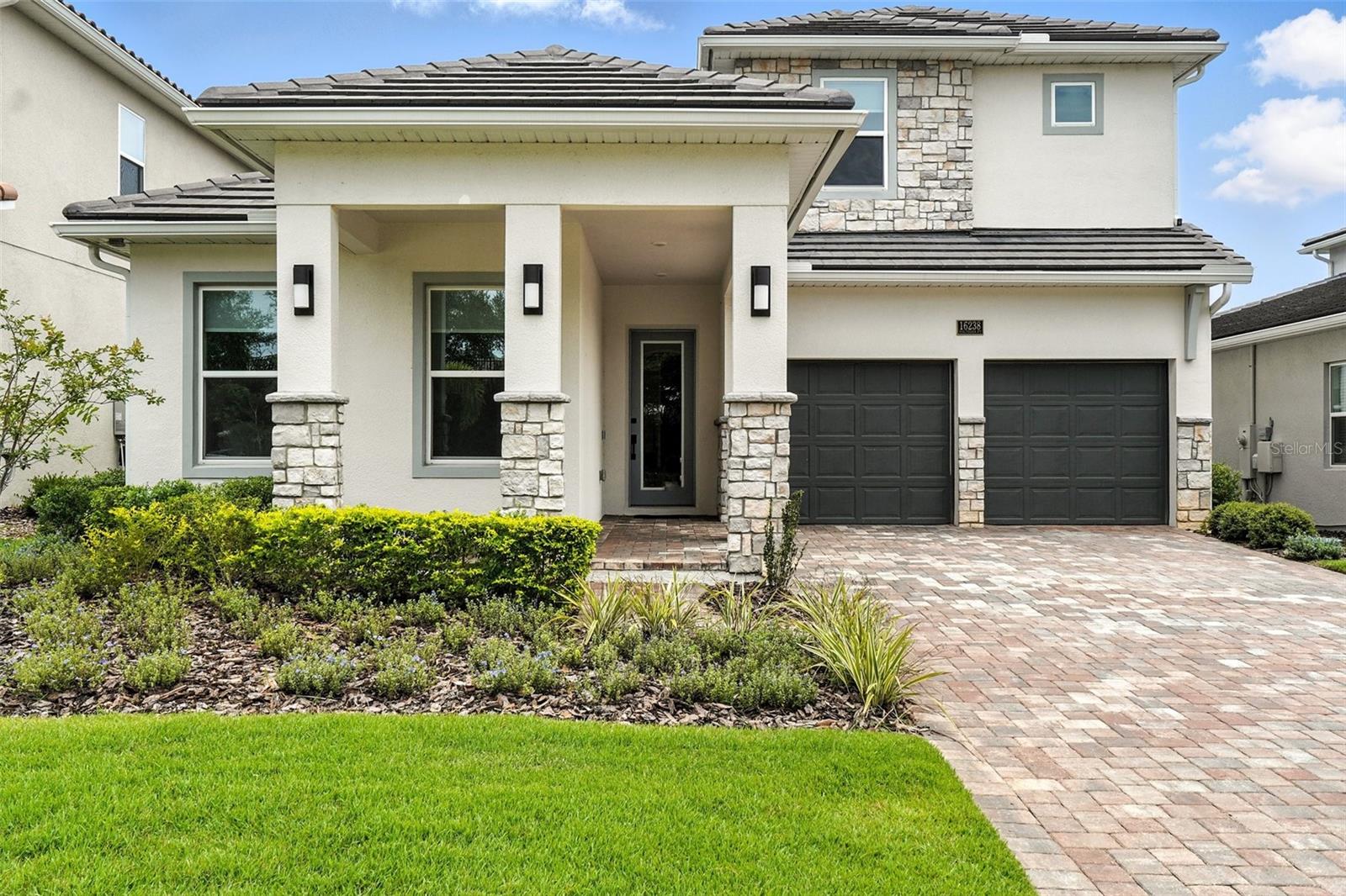 Details for 16238 Volterra Point, BELLA COLLINA, FL 34756