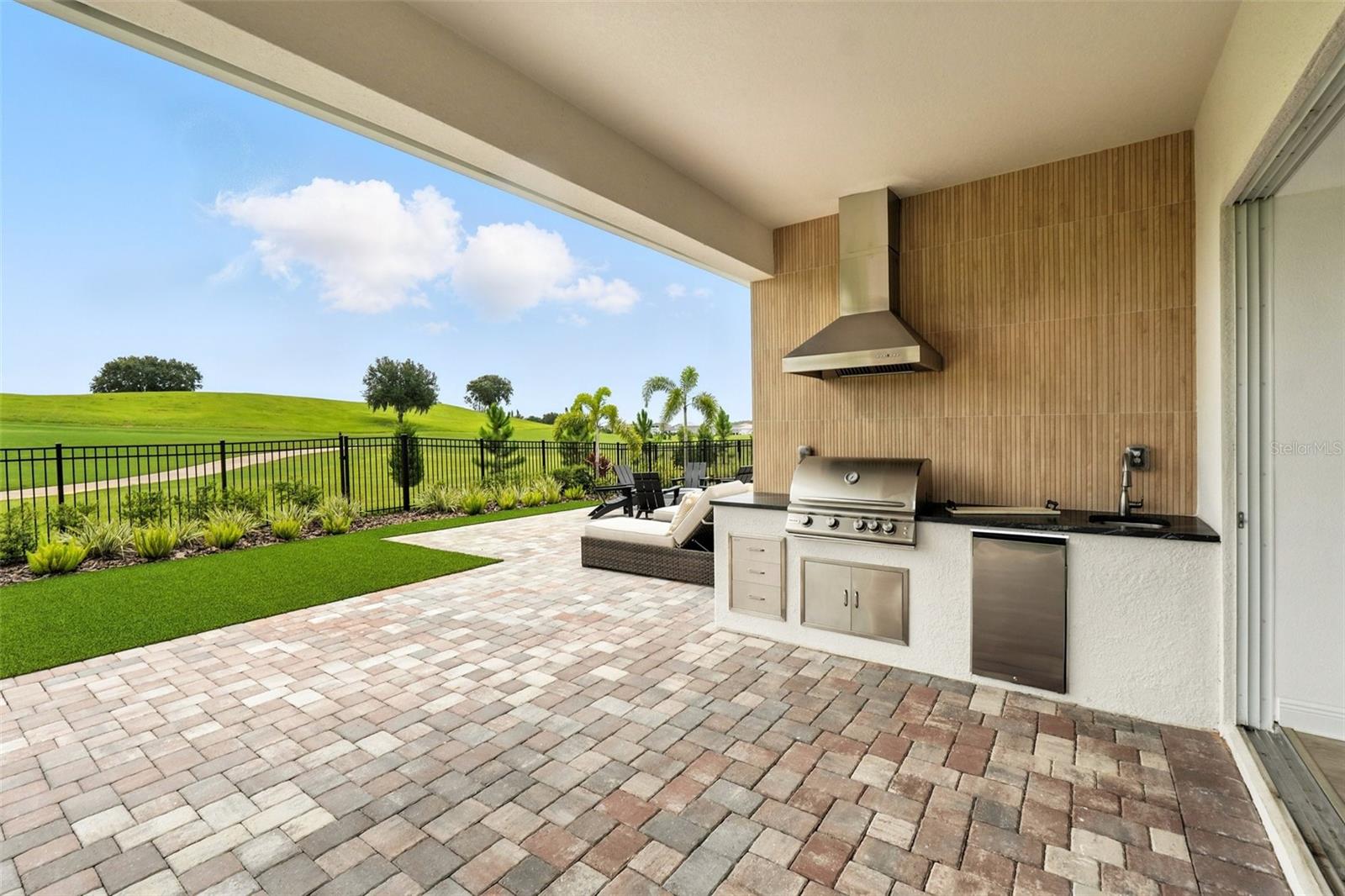 Image 45 of 67 For 16238 Volterra Point