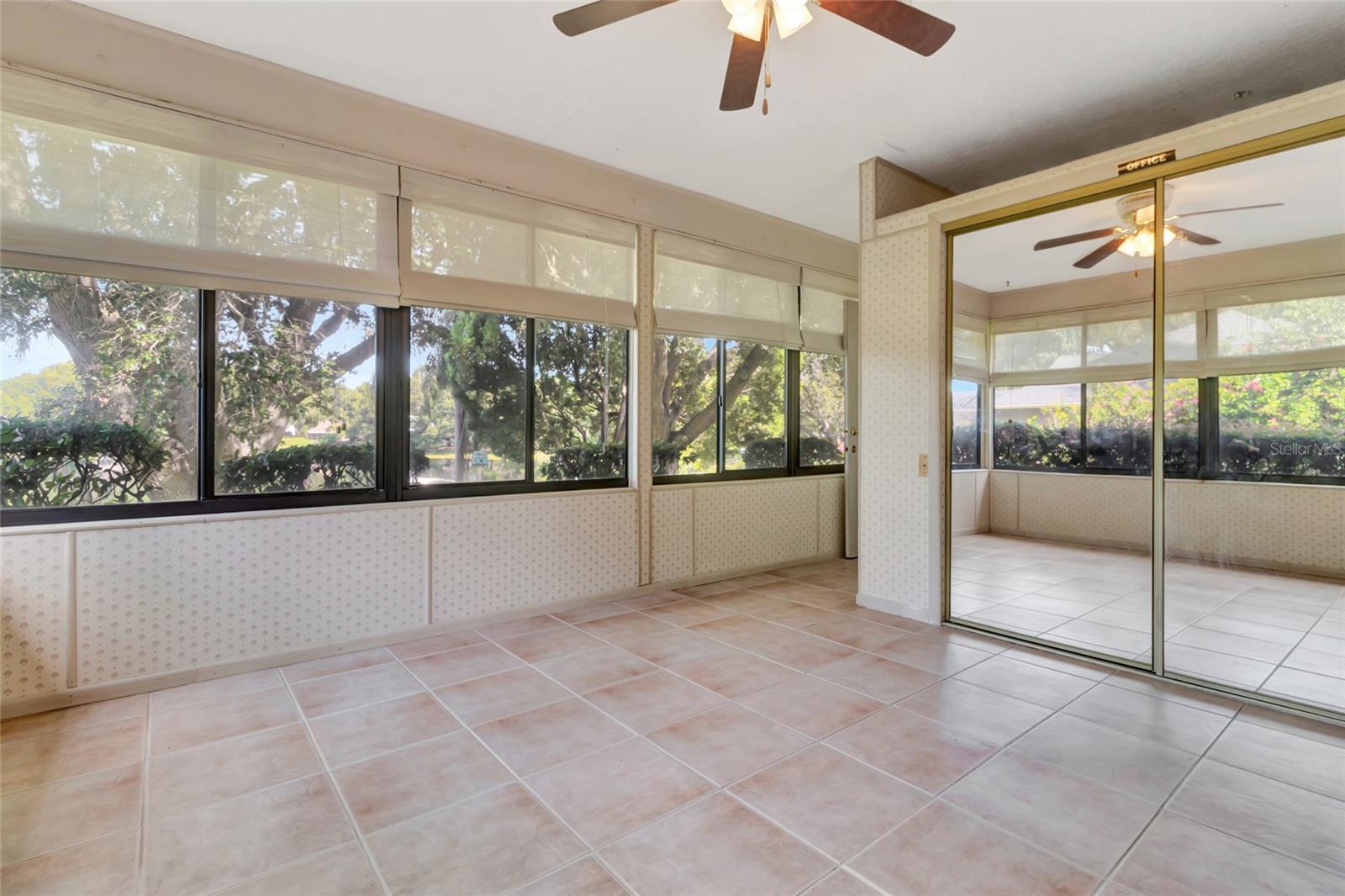 Image 29 of 42 For 9835 Lakeshore Drive