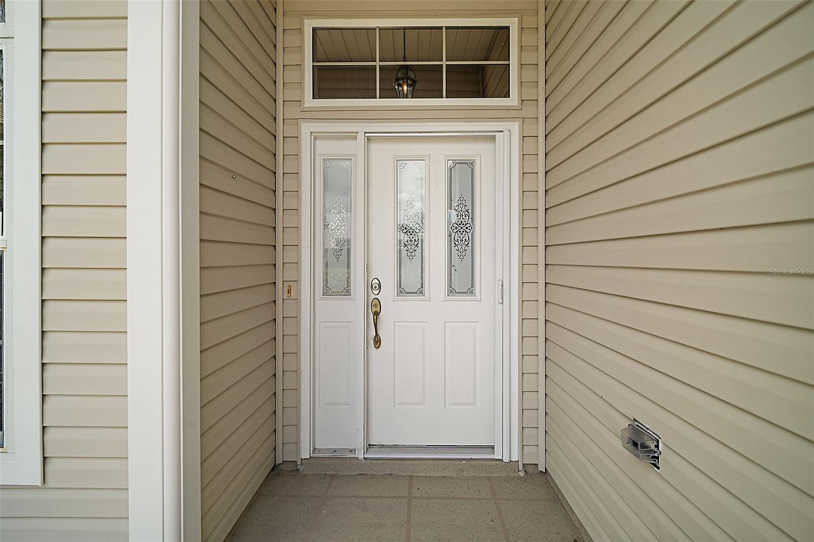 Image 4 of 37 For 1827 Kyrle Terrace
