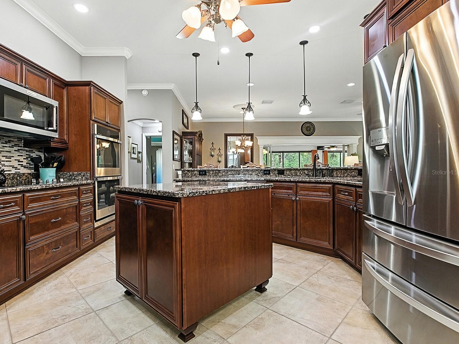 Image 13 of 51 For 2602 Montclair Lane