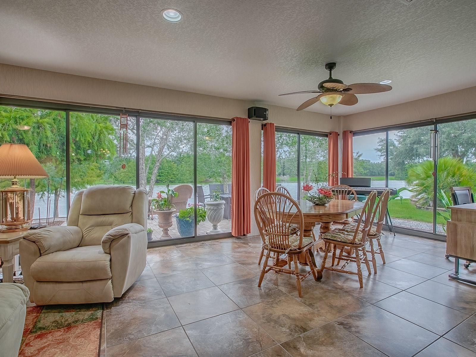 Image 26 of 51 For 2602 Montclair Lane
