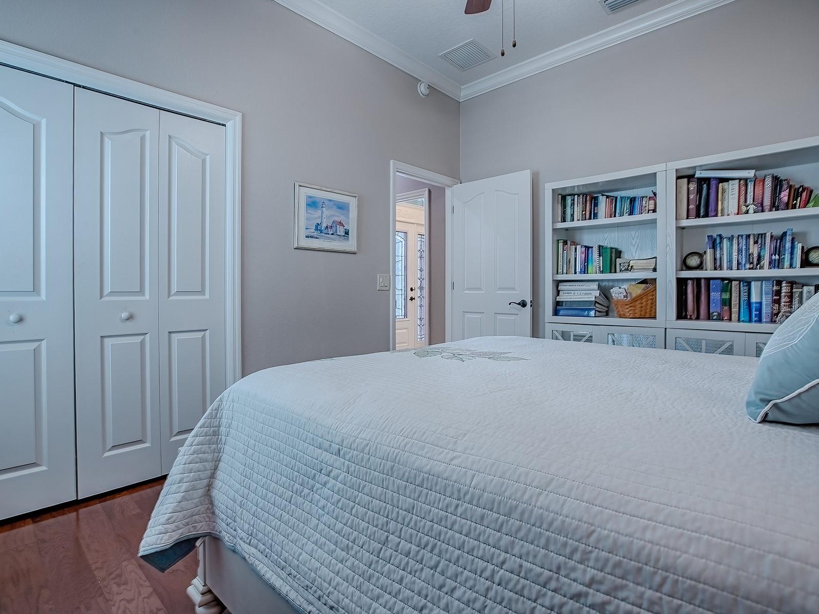 Image 32 of 51 For 2602 Montclair Lane
