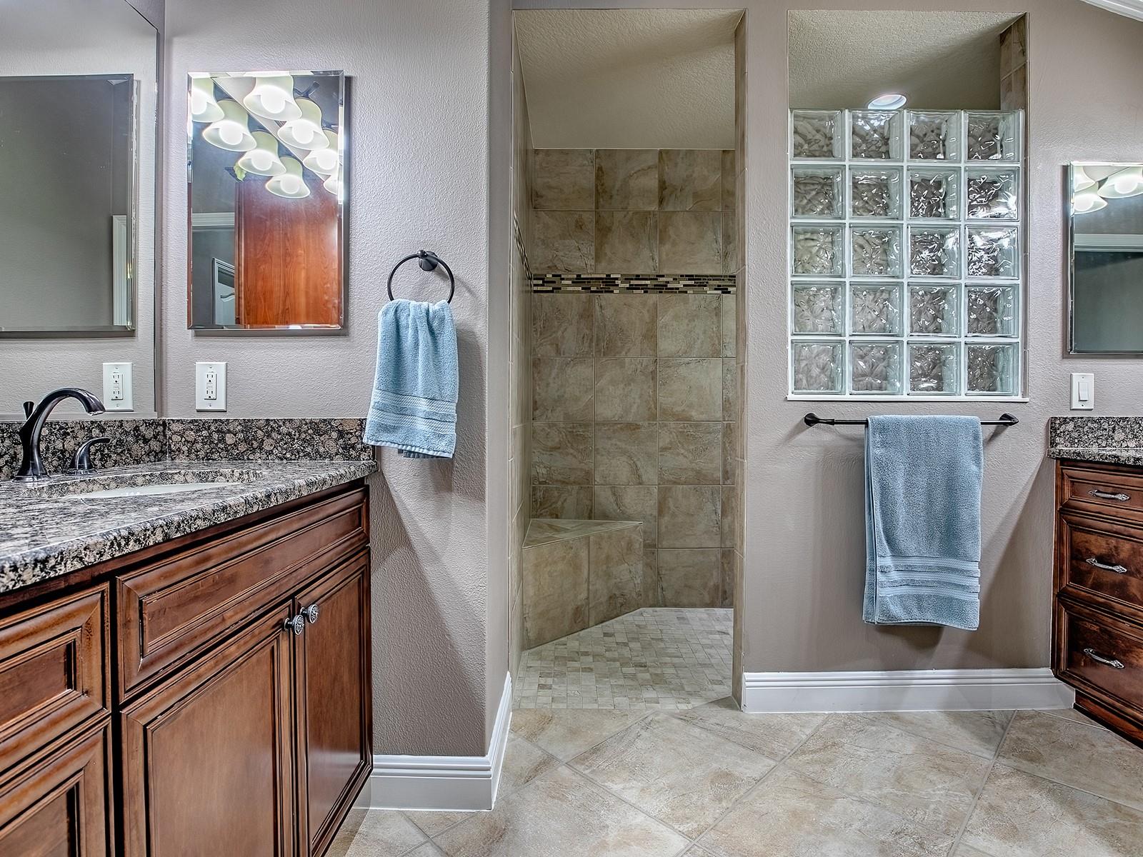 Image 38 of 51 For 2602 Montclair Lane