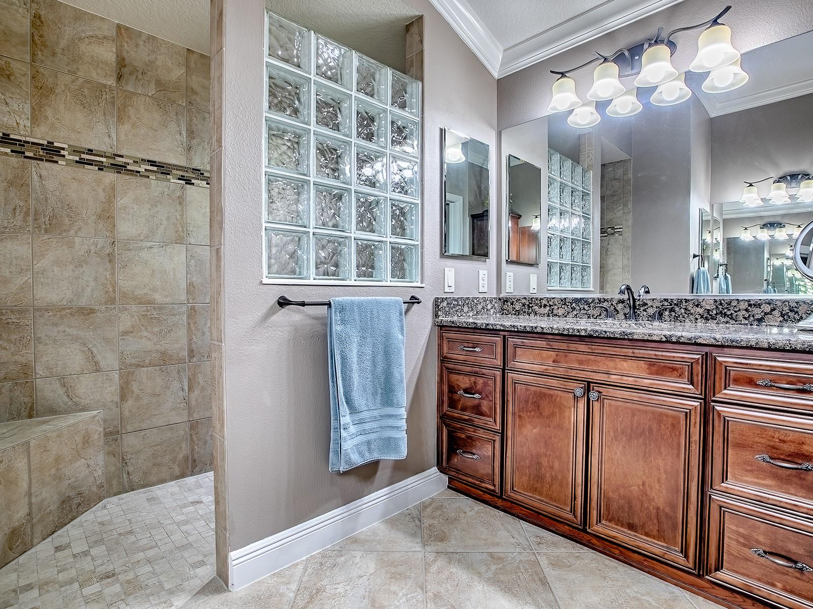 Image 39 of 51 For 2602 Montclair Lane