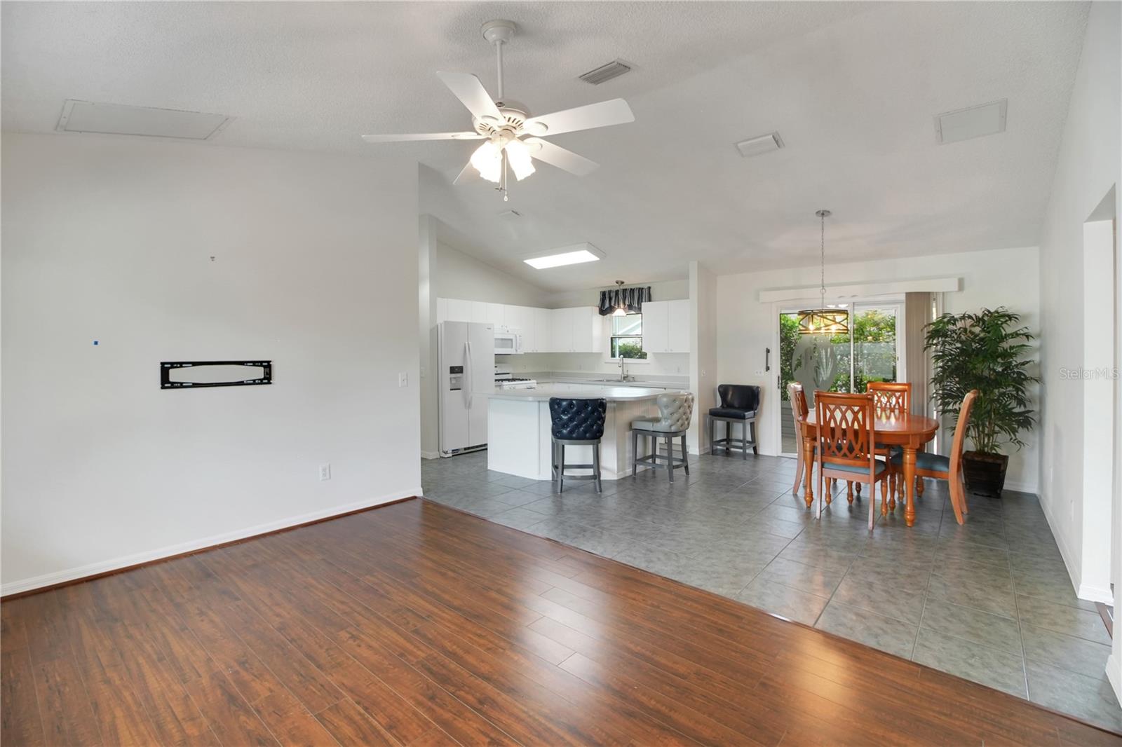 Image 11 of 52 For 17707 92nd Grantham Terrace