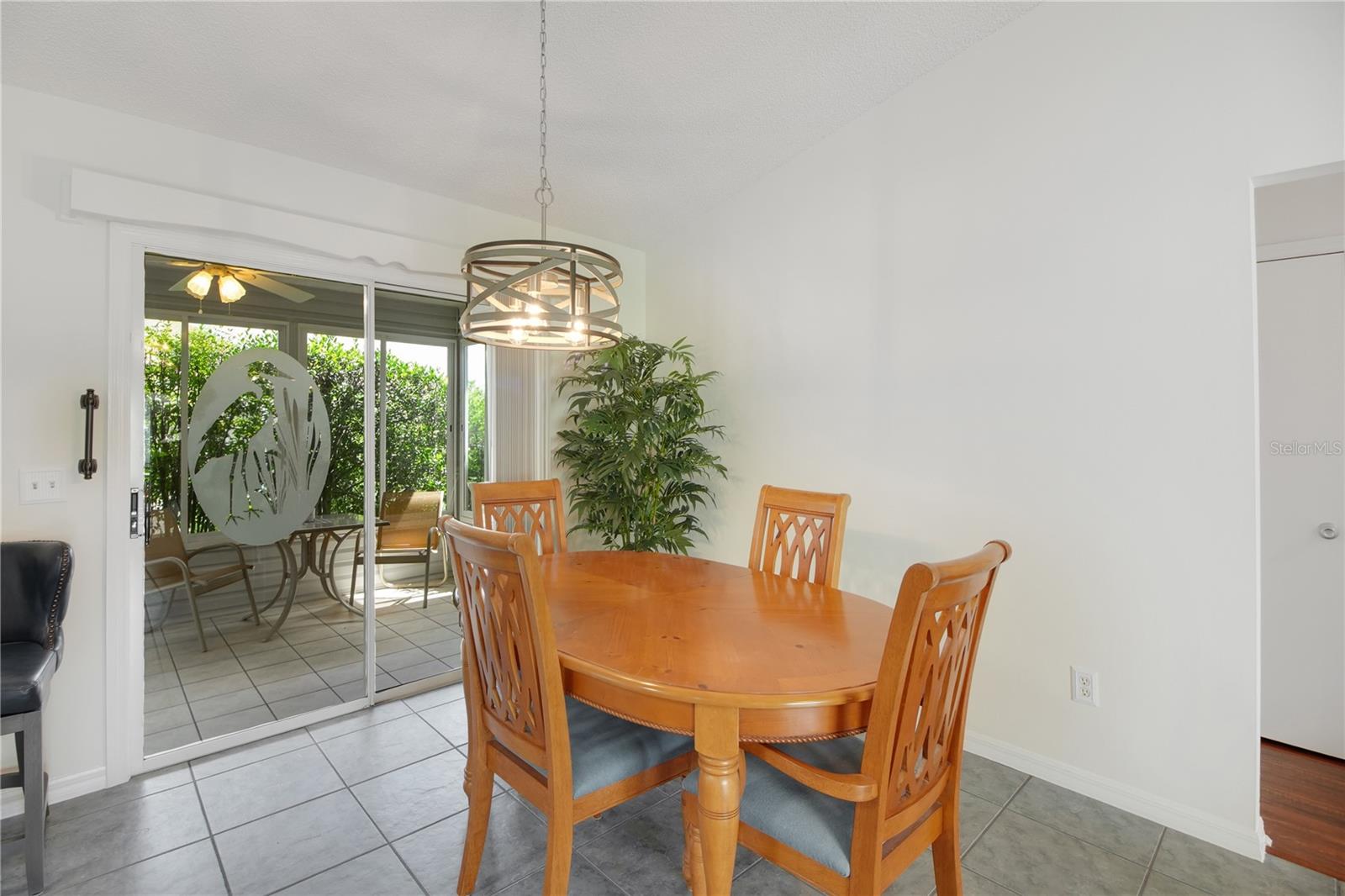 Image 24 of 52 For 17707 92nd Grantham Terrace
