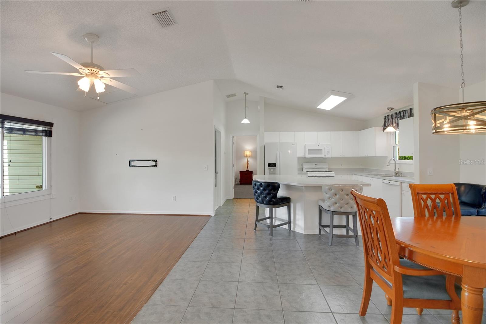 Image 37 of 52 For 17707 92nd Grantham Terrace
