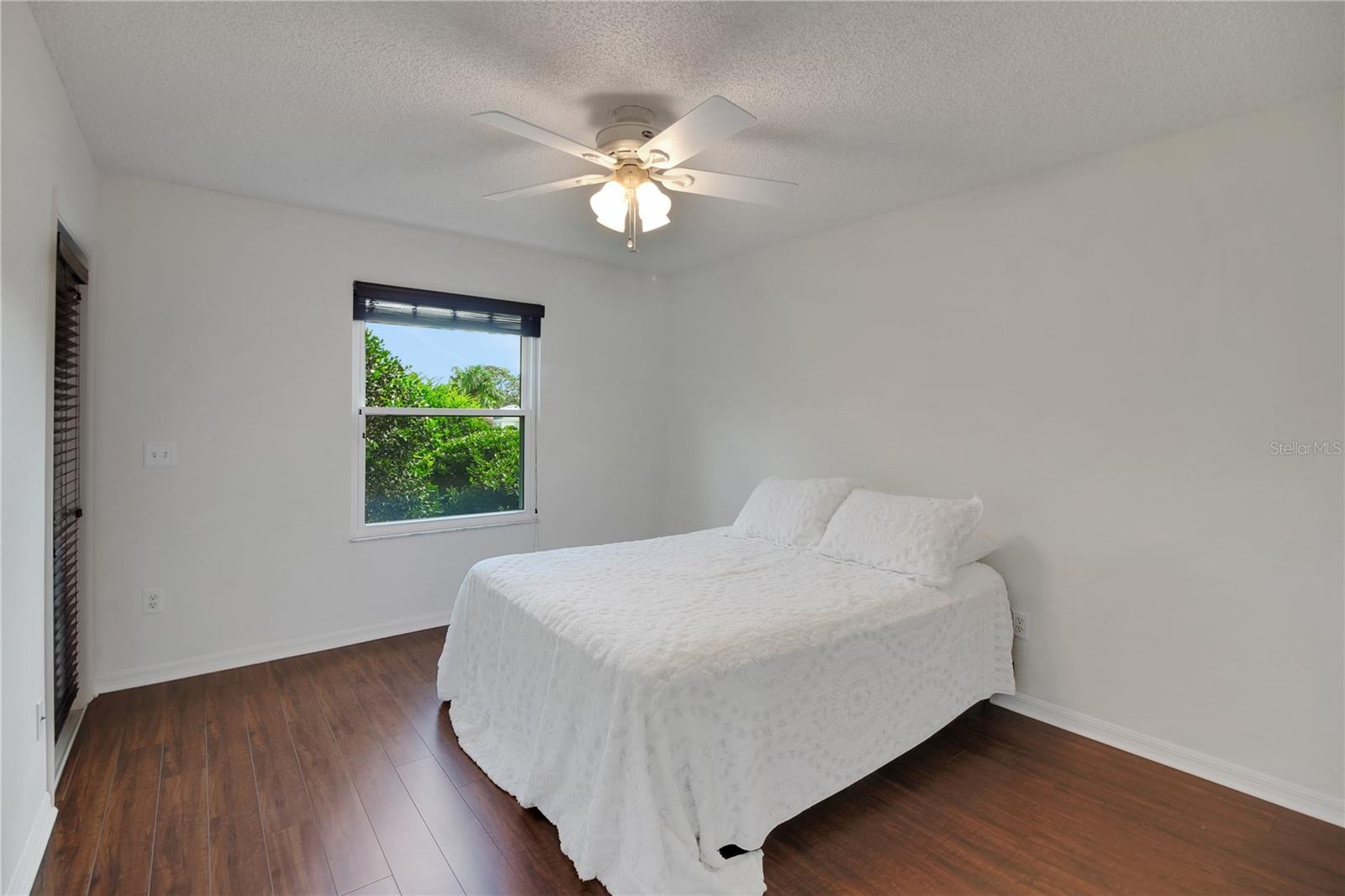 Image 42 of 52 For 17707 92nd Grantham Terrace