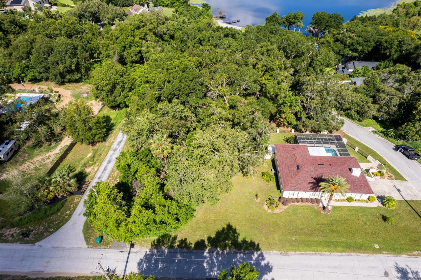 Image 3 of 7 For Country Club Road