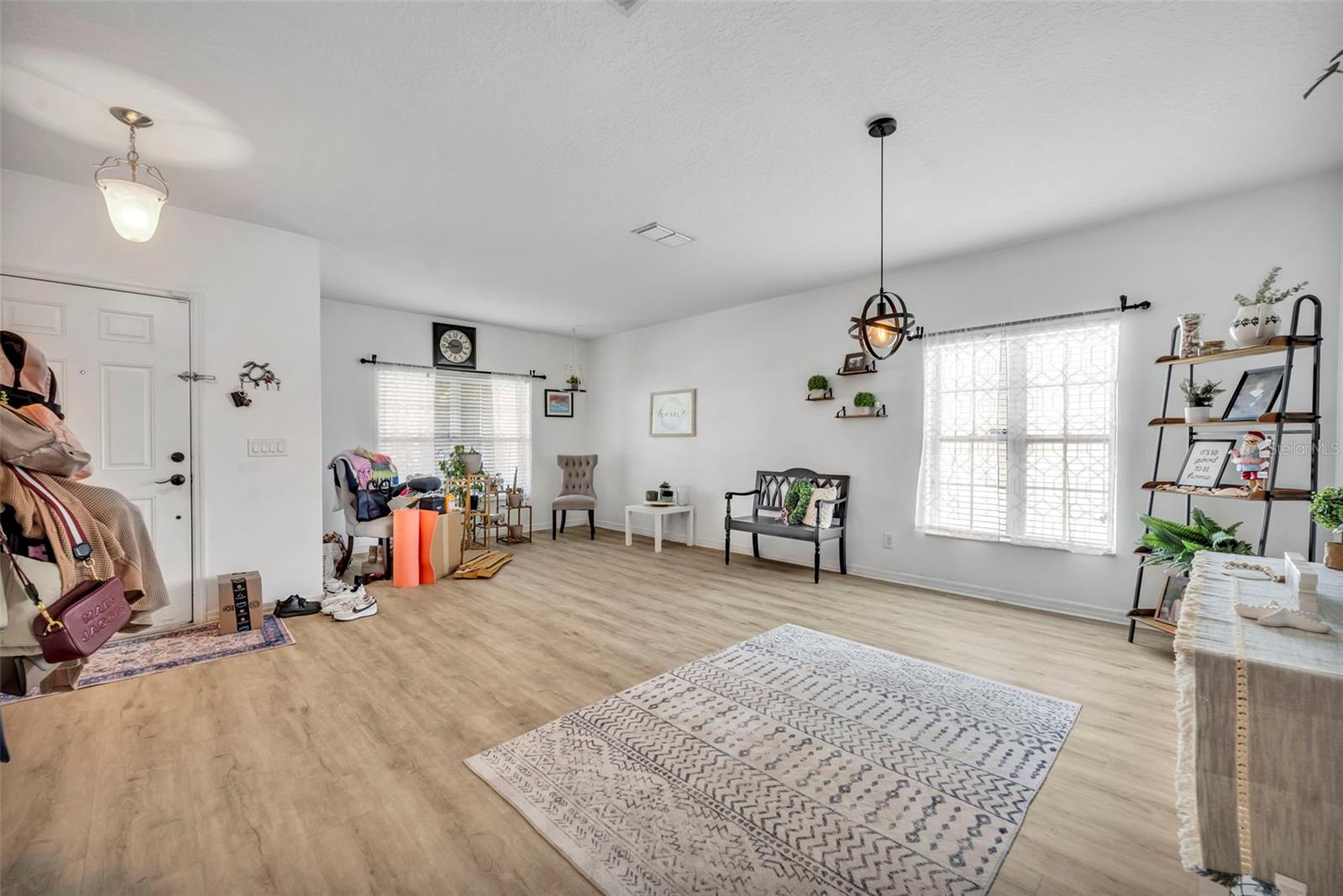 Image 6 of 33 For 10234 Lenox Street