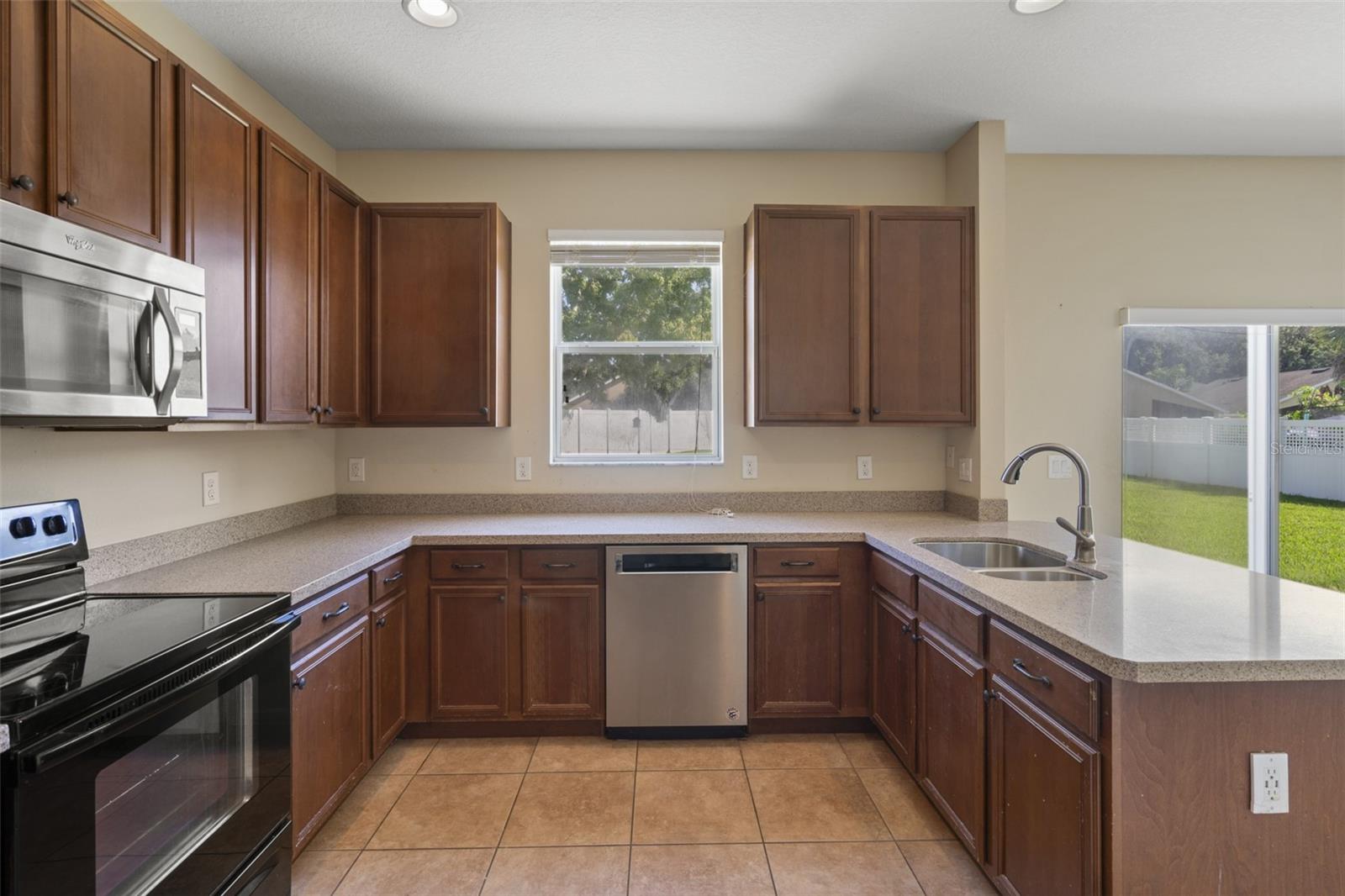 Image 13 of 44 For 2215 Natoma Boulevard
