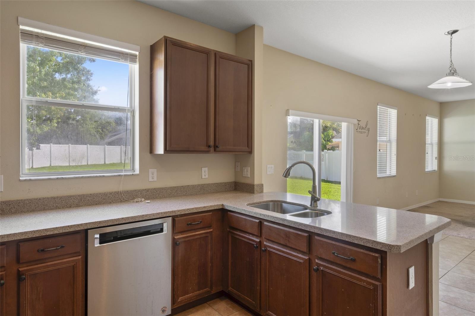 Image 14 of 44 For 2215 Natoma Boulevard