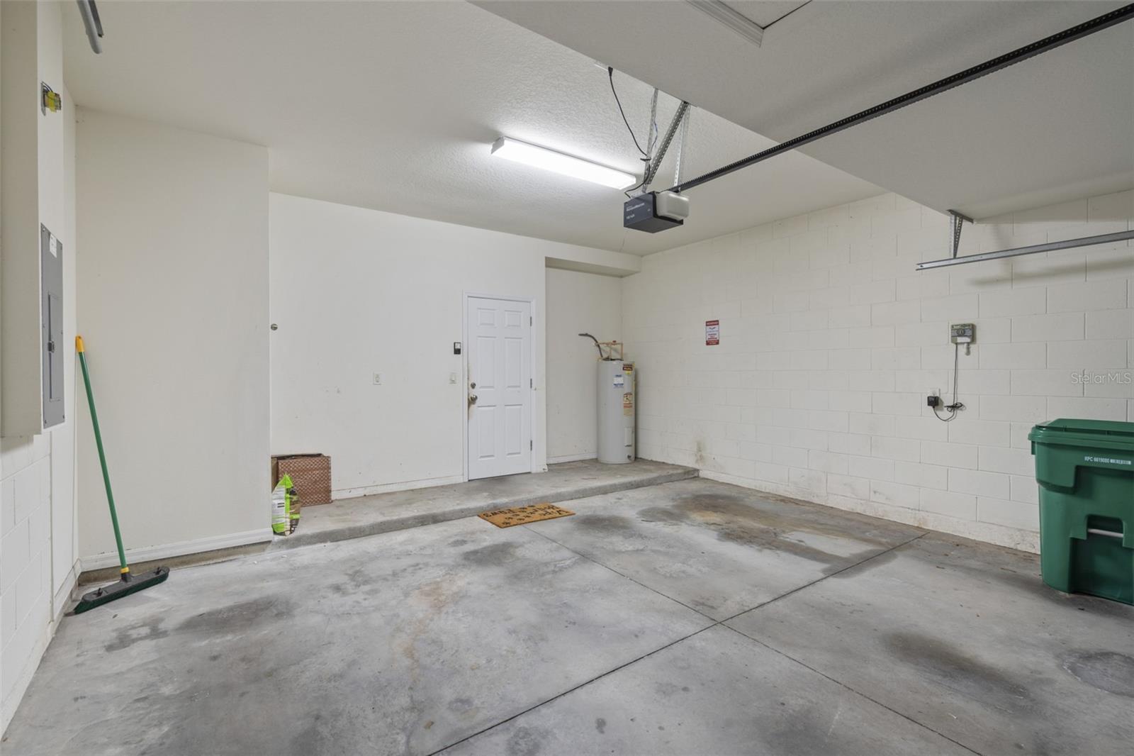 Image 32 of 44 For 2215 Natoma Boulevard