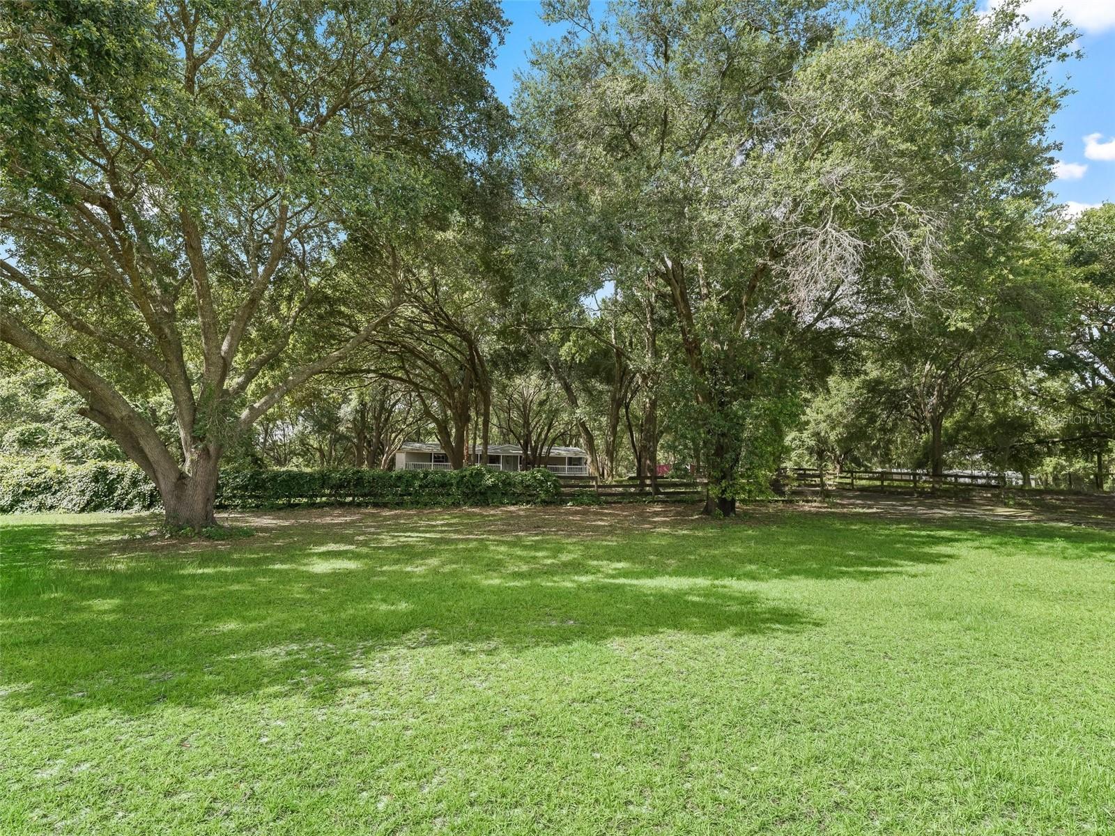 Image 30 of 37 For 17070 173rd Terrace Road