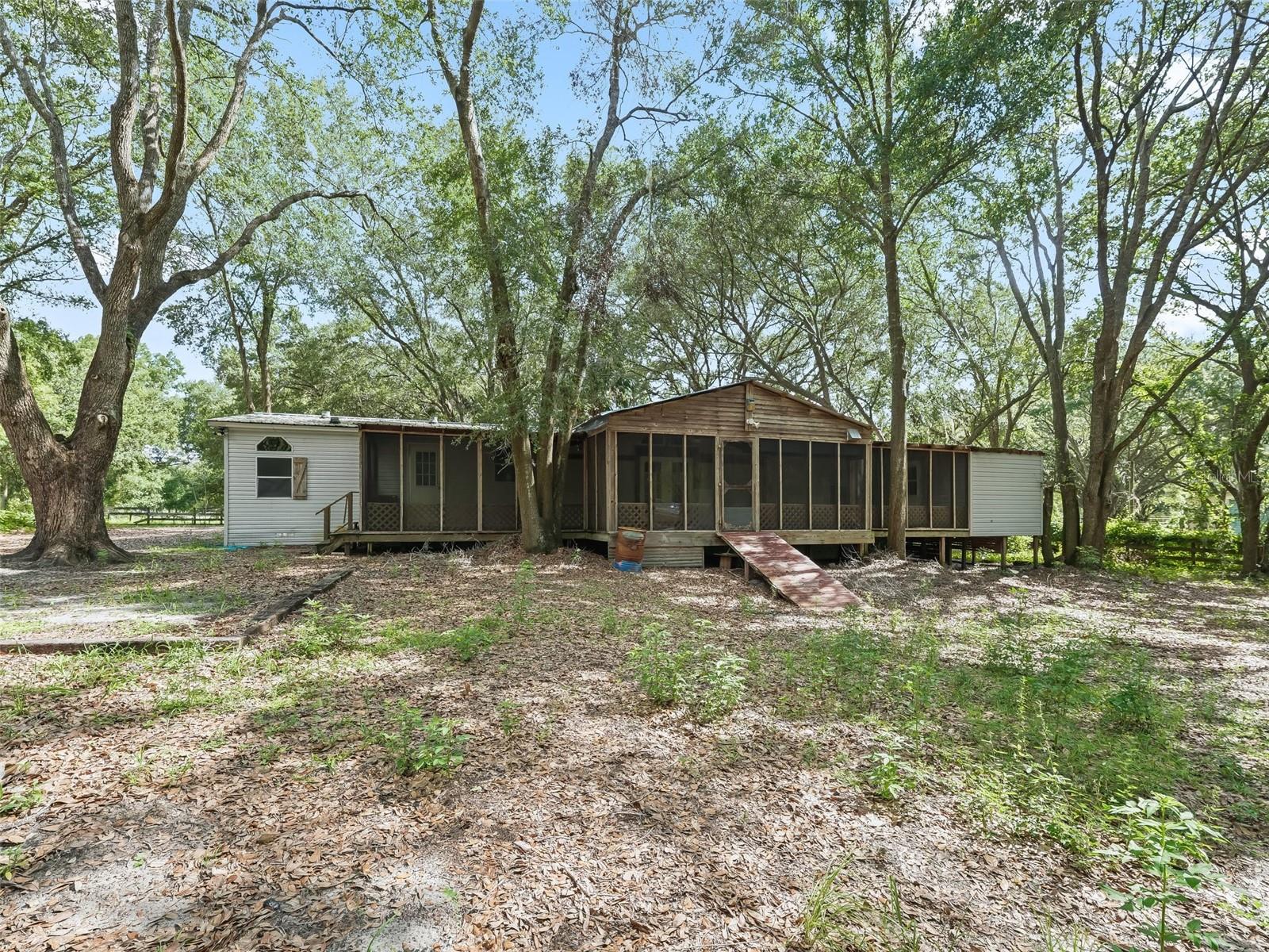 Image 6 of 37 For 17070 173rd Terrace Road