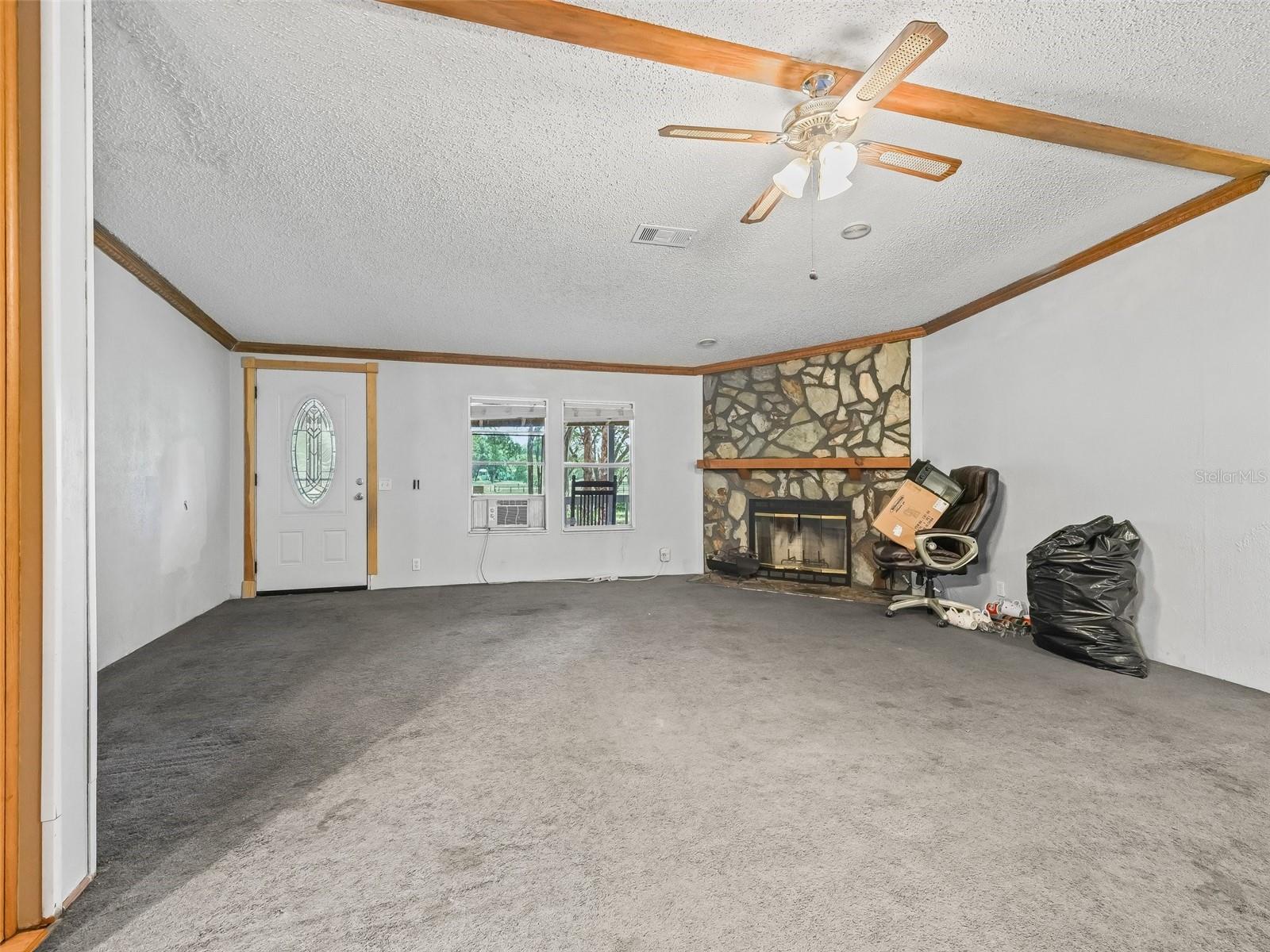 Image 8 of 37 For 17070 173rd Terrace Road