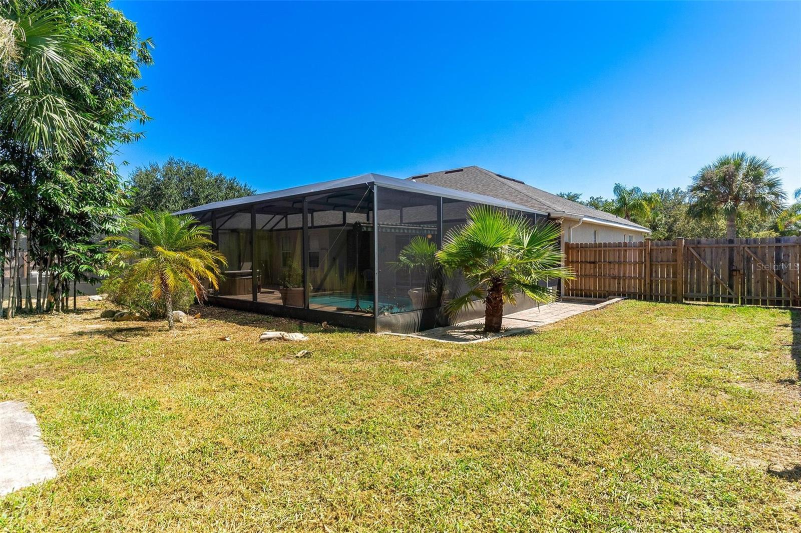 Image 36 of 41 For 2298 Knollwood Drive