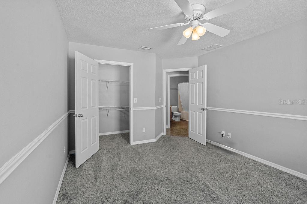 Image 12 of 25 For 6 Llowick Court