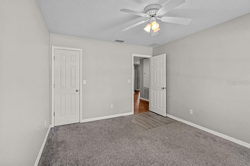 Image 16 of 25 For 6 Llowick Court