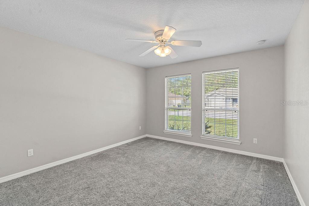 Image 17 of 25 For 6 Llowick Court