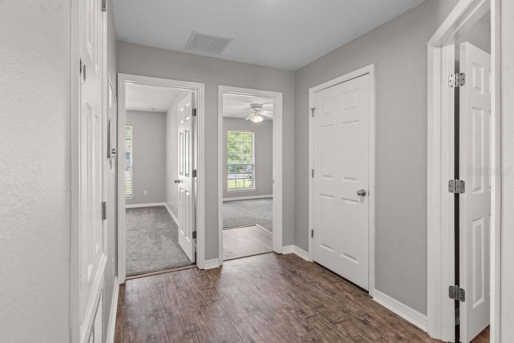 Image 19 of 25 For 6 Llowick Court