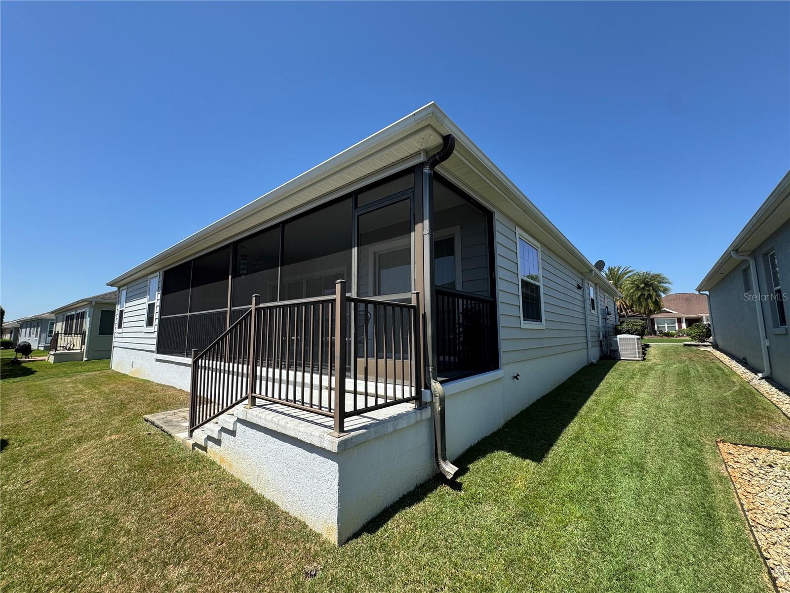 Image 21 of 21 For 2929 French Oak Avenue