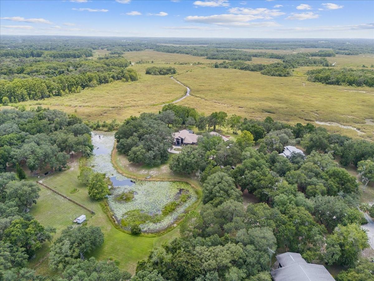 Listing photo id 44 for 8740 Larlan Court