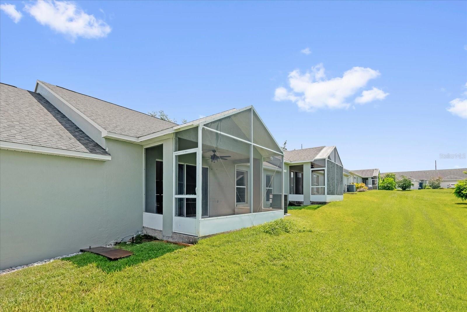 Image 21 of 28 For 637 Harbor Villa Court