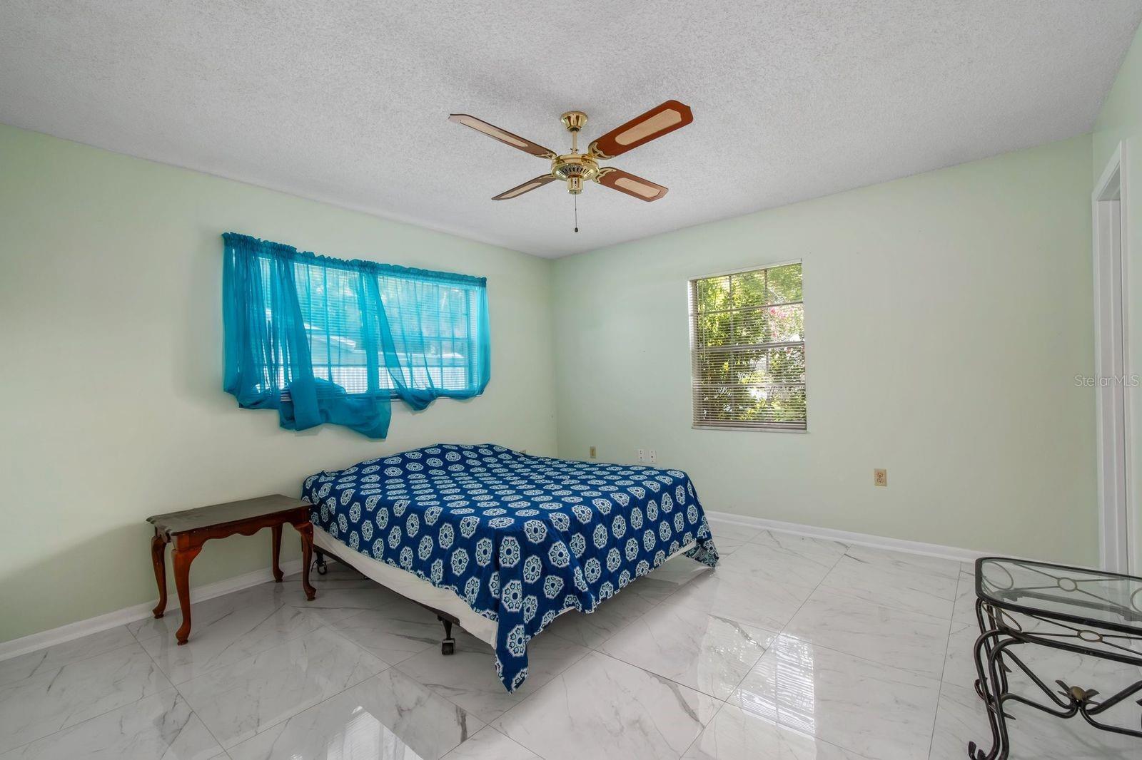 Image 13 of 37 For 15083 43rd Terrace Road