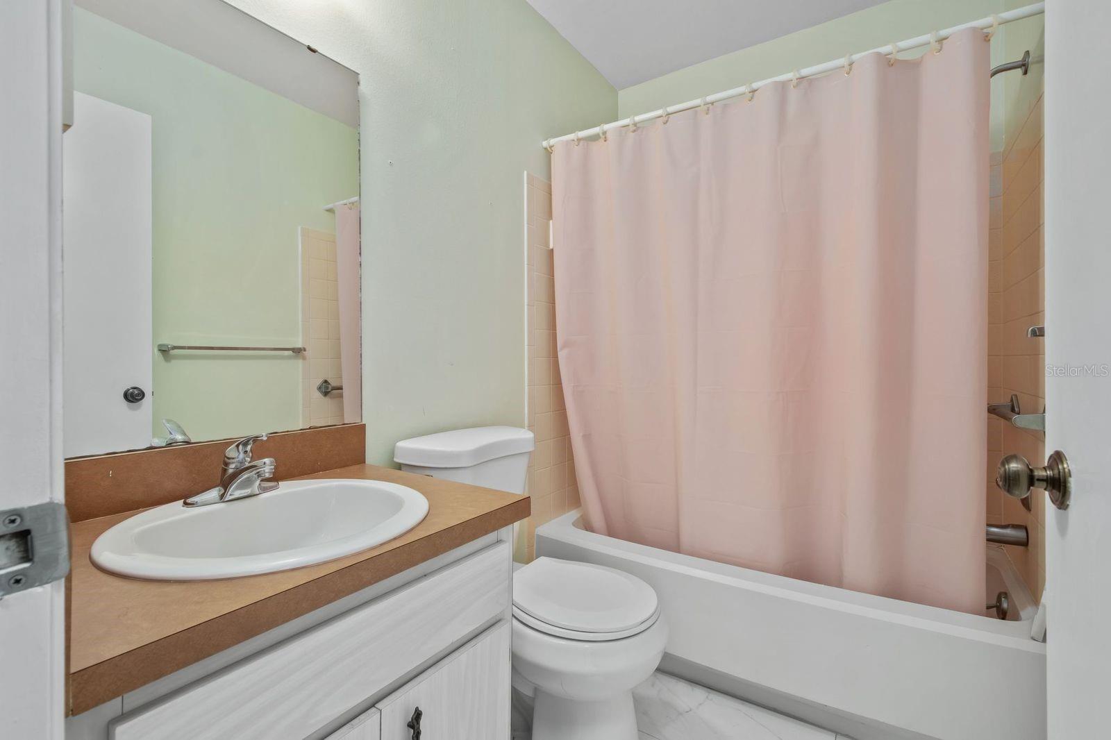 Image 15 of 37 For 15083 43rd Terrace Road