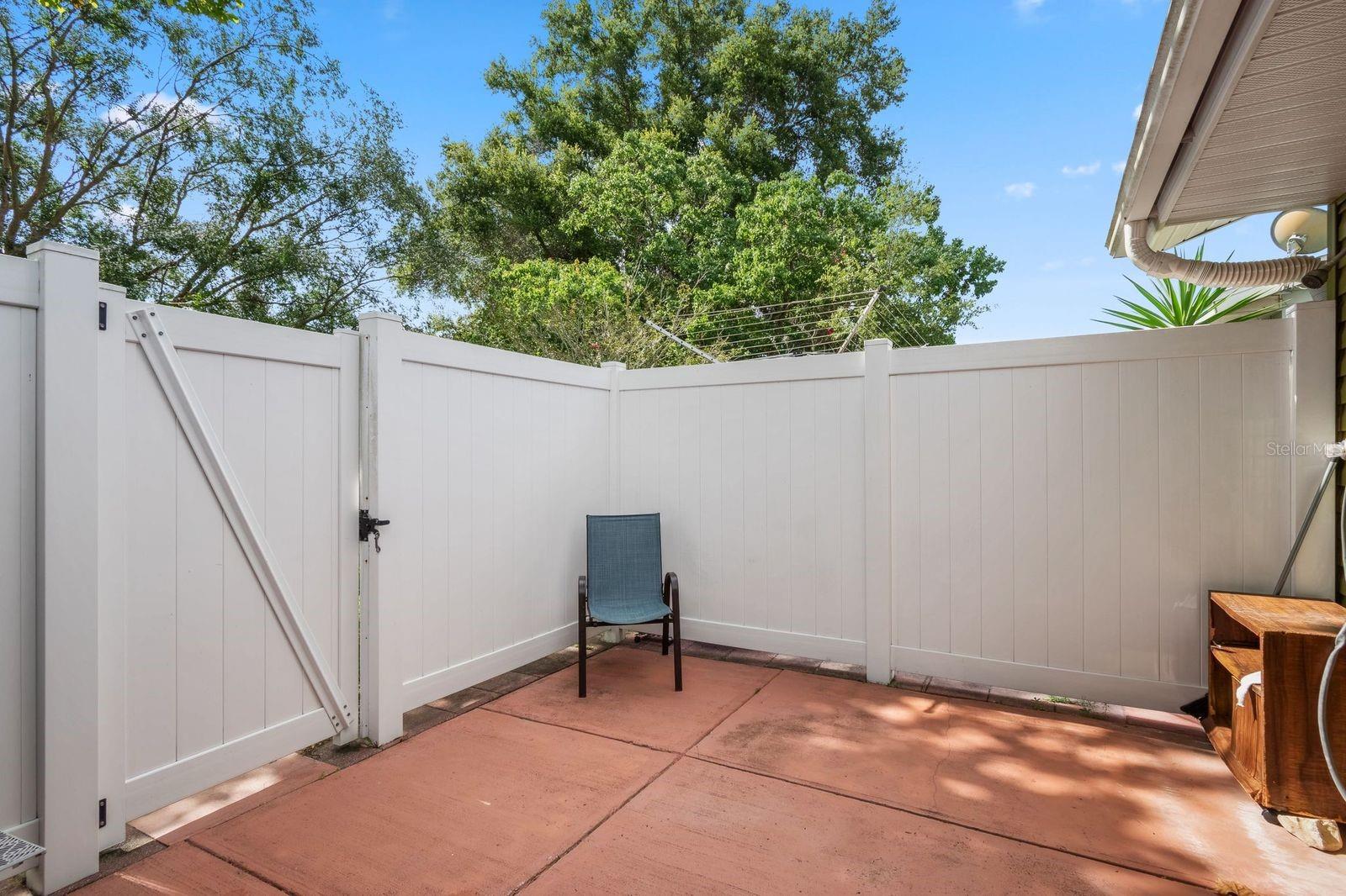 Image 31 of 37 For 15083 43rd Terrace Road