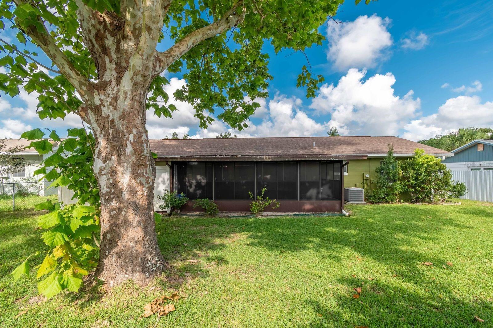 Image 34 of 37 For 15083 43rd Terrace Road