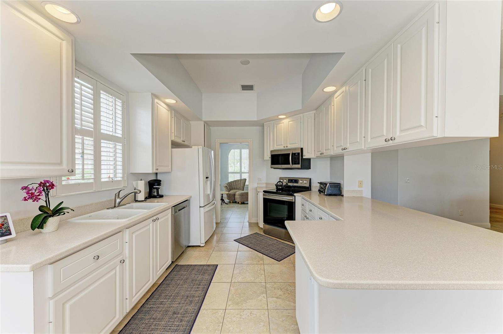 Image 17 of 59 For 5827 Benevento Drive