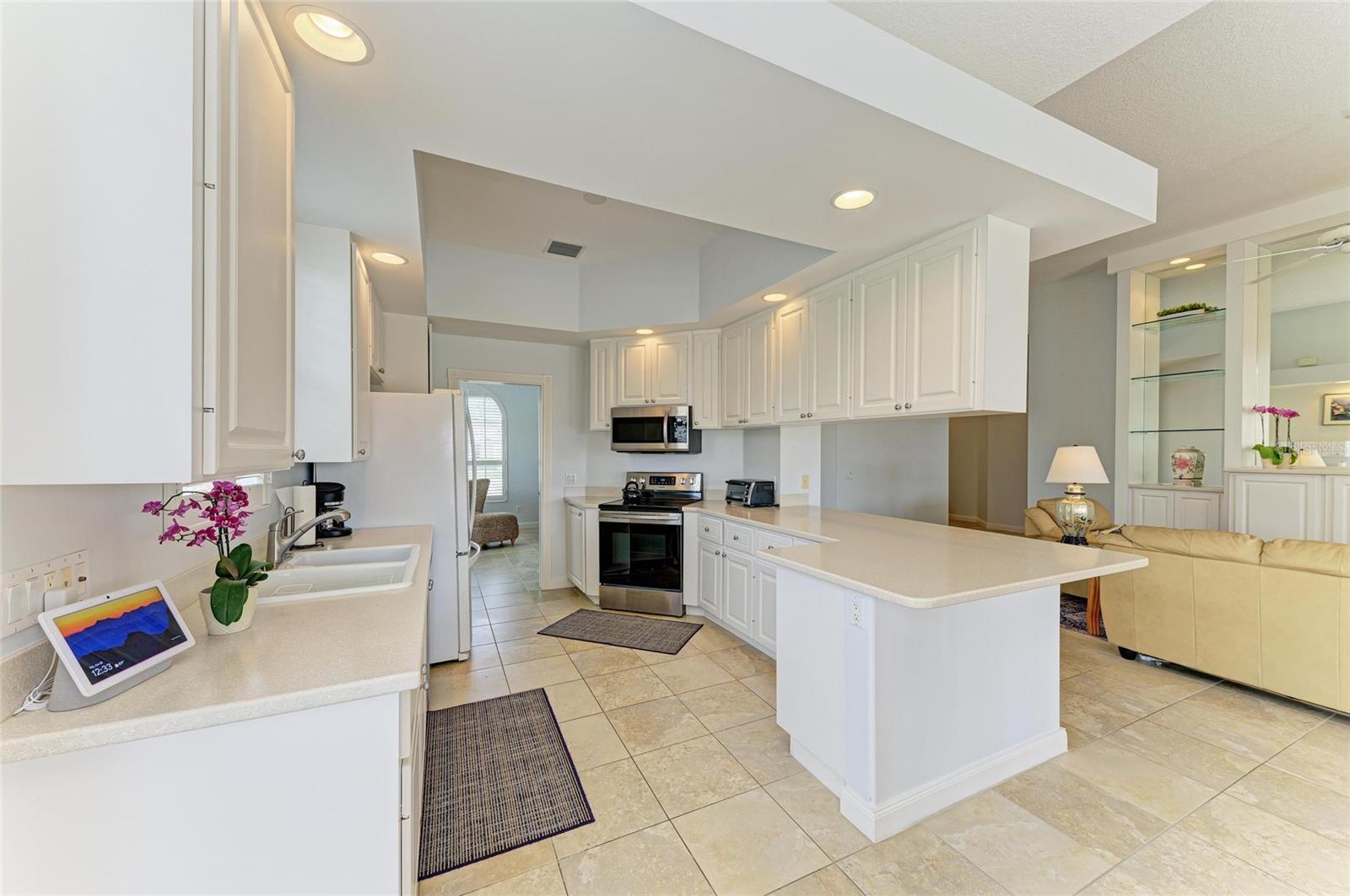Image 18 of 59 For 5827 Benevento Drive