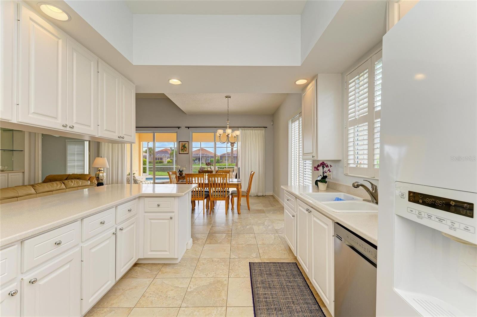Image 20 of 59 For 5827 Benevento Drive