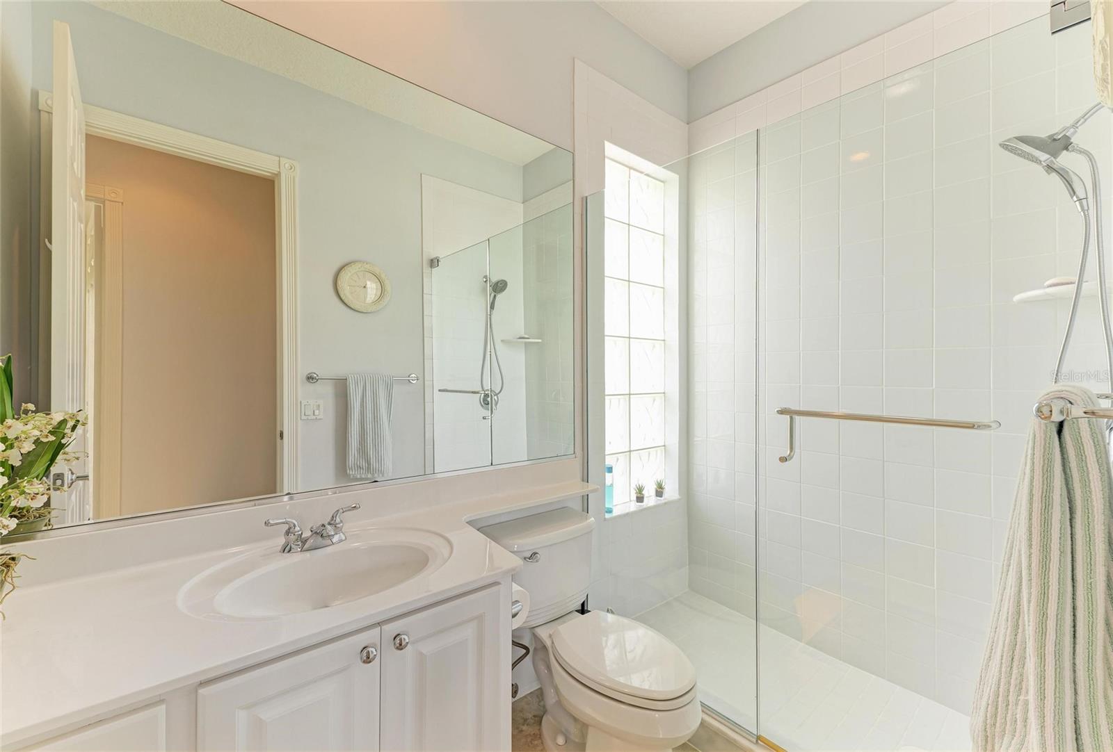 Image 36 of 59 For 5827 Benevento Drive