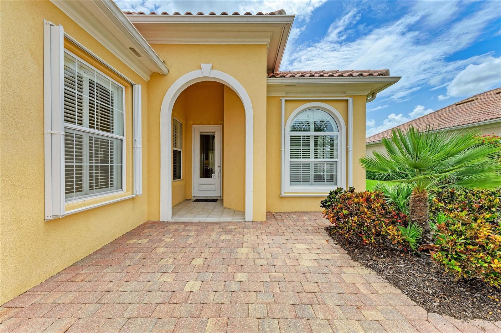 Image 5 of 59 For 5827 Benevento Drive