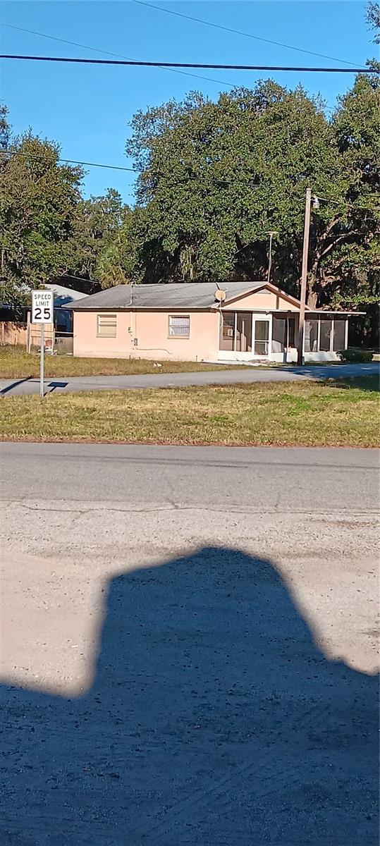 Listing Details for 4702 Cr 304  , LAKE PANASOFFKEE, FL 33538