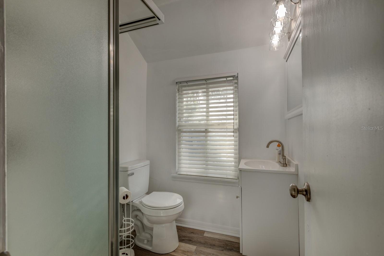 Image 9 of 18 For 109 11th Street