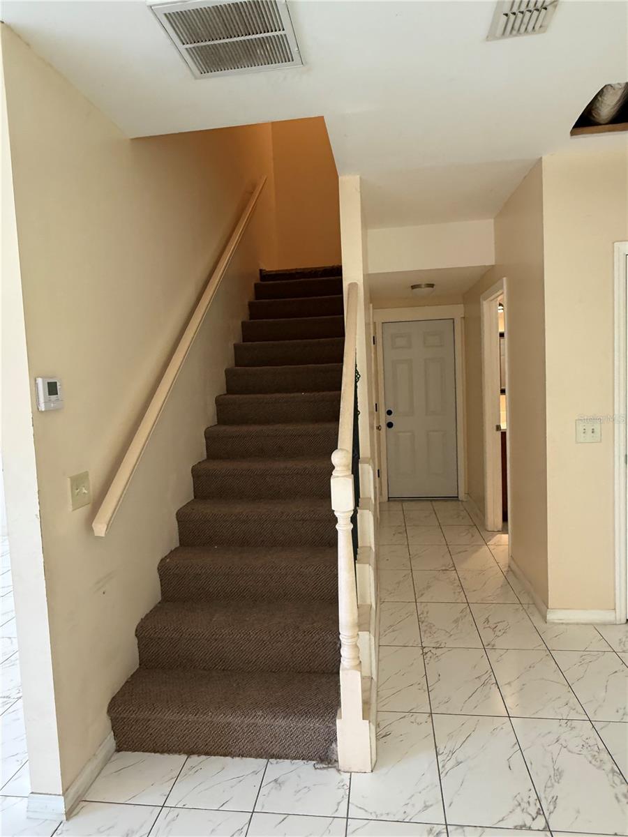 Image 8 of 54 For 402 Maple Street