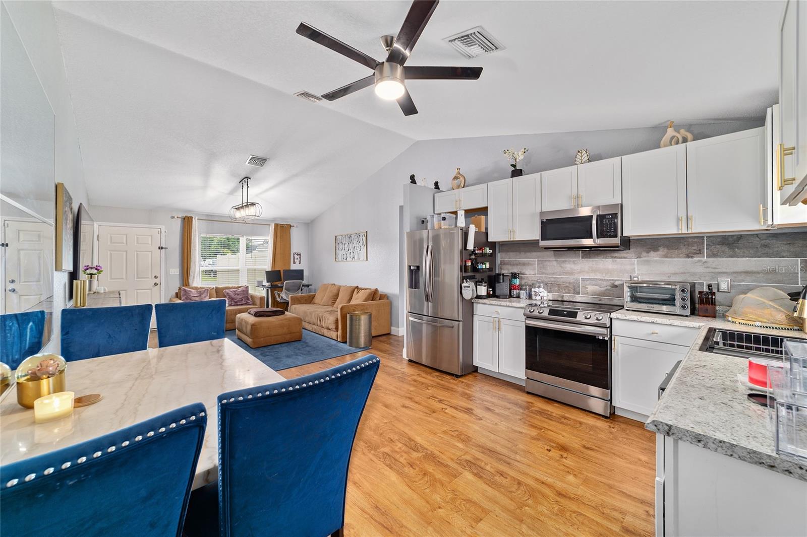 Image 8 of 21 For 2711 17th Circle
