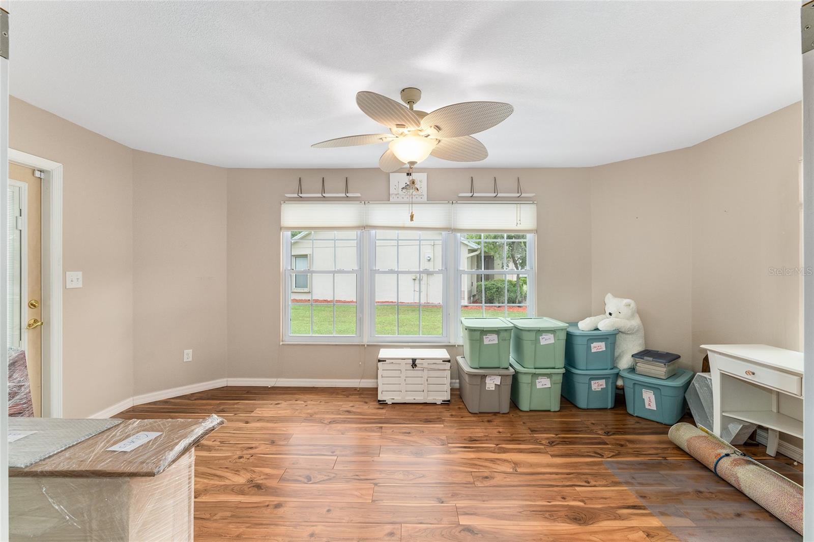 Image 17 of 37 For 2121 Vindale Road