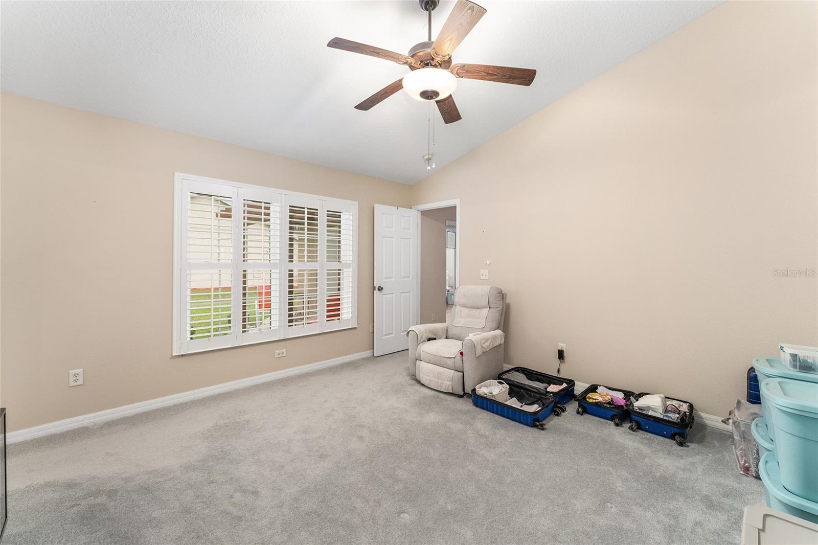 Image 21 of 37 For 2121 Vindale Road