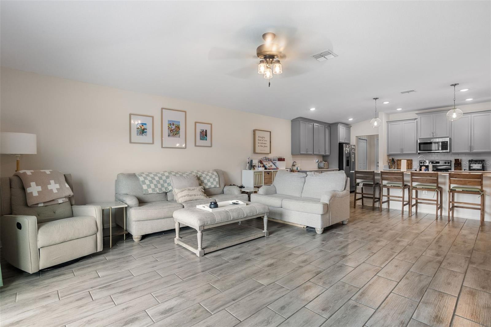 Image 12 of 40 For 5460 Limestone Street