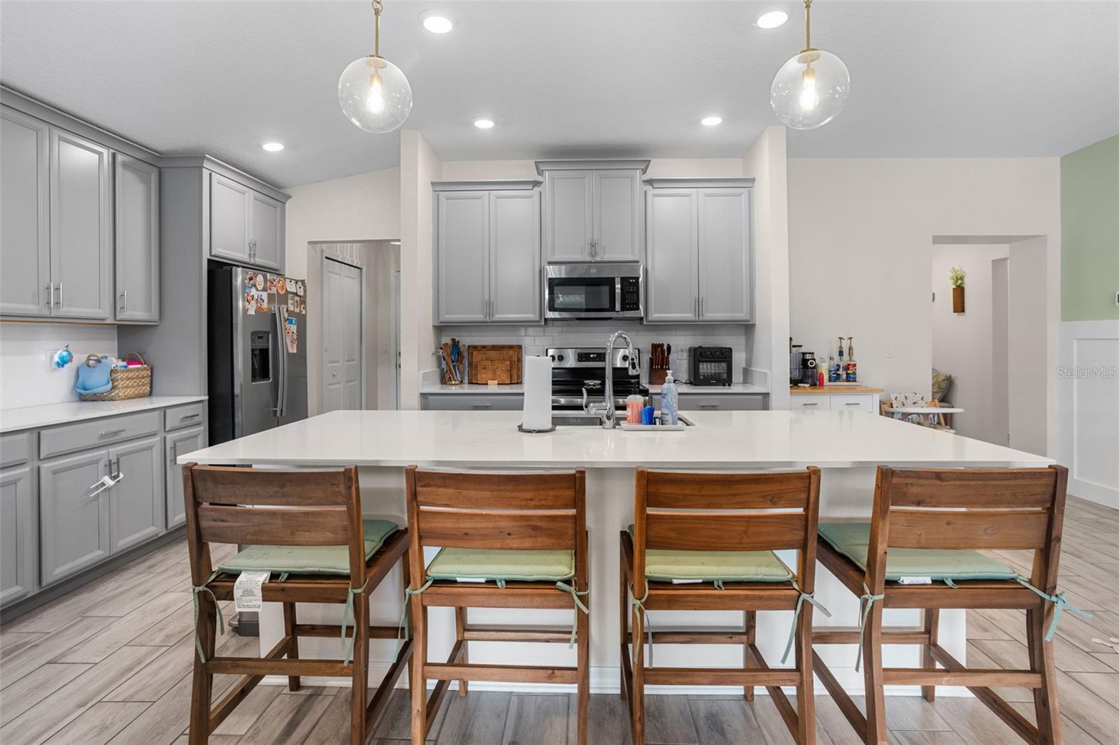 Image 13 of 40 For 5460 Limestone Street